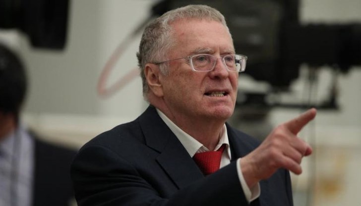 Всичко е заради икономиката. И американците се страхуват, че няма да успеят да изпреварят Китай, или поне не могат да ги настигнат Всичко е заради икономиката. И американците се страхуват, че няма да успеят да изпреварят Китай, или поне не могат да ги настигнат