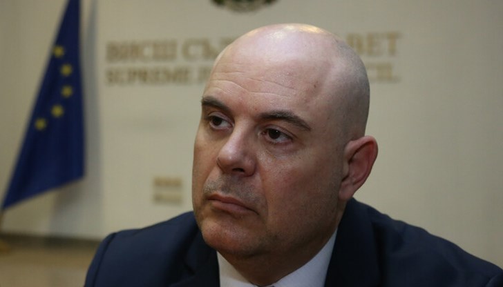 Прокуратурата нямала да позволи да бъде използвана за постигане на политически цели Прокуратурата нямала да позволи да бъде използвана за постигане на политически цели