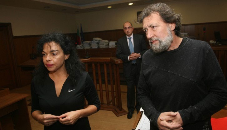 Венцислав Генов е подписвал документи под натиск, заяви днес той самия в съда Венцислав Генов е подписвал документи под натиск, заяви днес той самия в съда