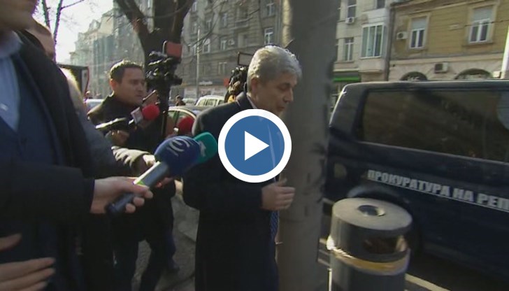 В сградата на МОСВ цяла сутрин се извършва проверка от служители на ДАНС и МВР