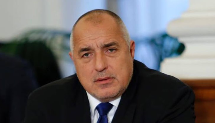 Борисов свиква по спешност своите министри в Банкя