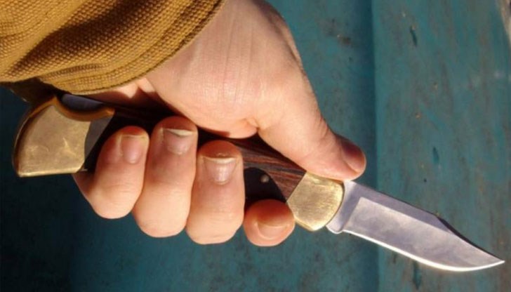 60-годишната жена е откарана в болница в много тежко състояние