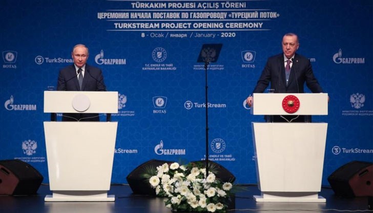 Руският президент заяви, че по дъното на Черно море са се полагали по 6 км тръби на ден Руският президент заяви, че по дъното на Черно море са се полагали по 6 км тръби на ден