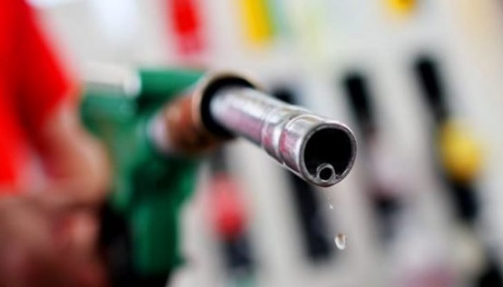 Бензиностации и складове за горива ще бъдат запечатвани за две години, ако продават контрабандно гориво