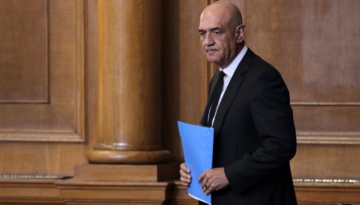 Ще изслушат д-р Дечо Дечев във връзка с изнесените от него разкрития за източване на касата Ще изслушат д-р Дечо Дечев във връзка с изнесените от него разкрития за източване на касата