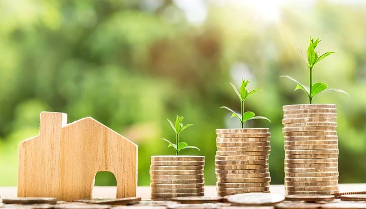 Заемите поевтиняха с 2,5% за четири години