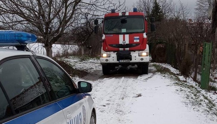 Пожар горя в русенския квартал Касева чешма Пожар горя в русенския квартал Касева чешма