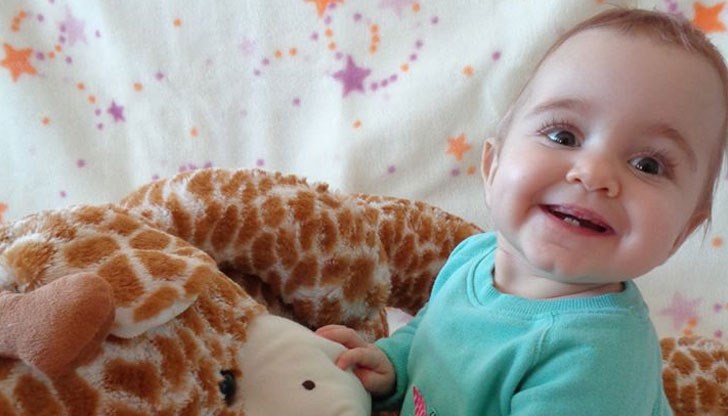 Бебето Кали, в чието спасяване се включи цяла България, се чувства много добре след чернодробната трансплантация