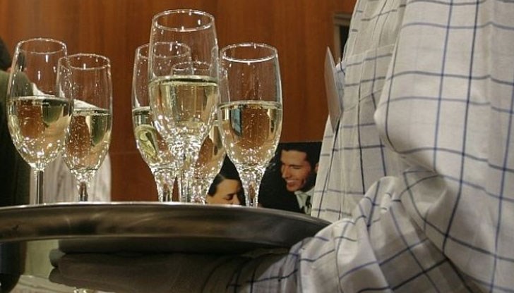 Ресторантьори искат 5% ДДС