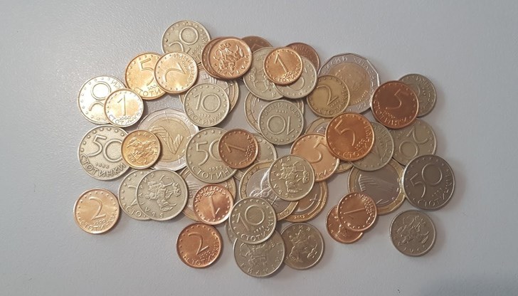 Най-често проблемите са свързани с плащането на битовите сметки като отопление, електричество, вода, телефон и газ