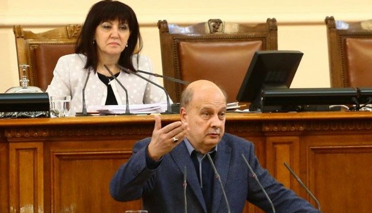 Пир по време на чума – така депутатът от ГЕРБ определи инициирания от БСП вот на недоверие към правителството