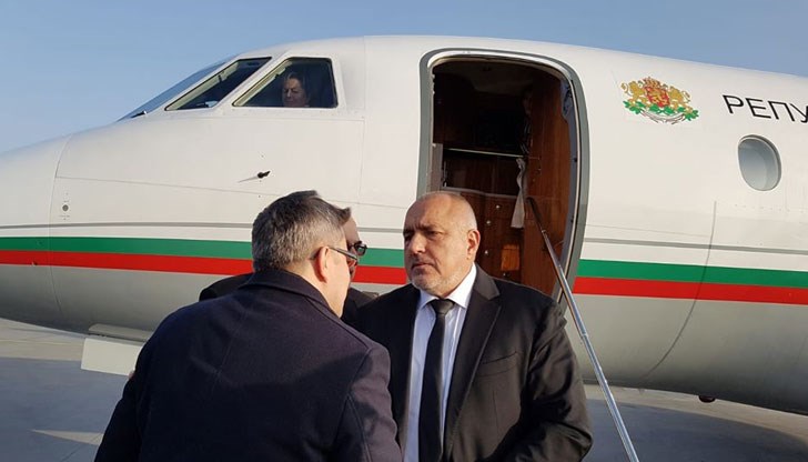 Отдаваме почит и на невинно погубените животи на повече от 11 000 евреи от Егейска и Вардарска Македония, посочи премиерът в Полша