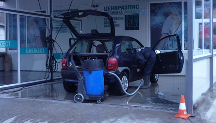 От „Водоснабдяване и канализация“ ЕООД – София са изпратили предупредителни писма до собствениците на автомивки и други промишлени потребители, че водоподаването към тях ще бъде спряно на 20 януари 2020 г. От „Водоснабдяване и канализация“ ЕООД – София са изпратили предупредителни писма до собствениците на автомивки и други промишлени потребители, че водоподаването към тях ще бъде спряно на 20 януари 2020 г.