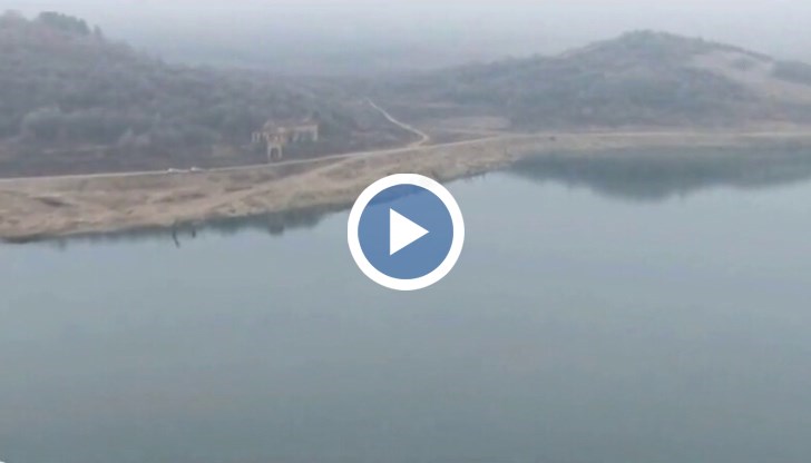 Водата не е успяла да разруши църквата в село Живовци