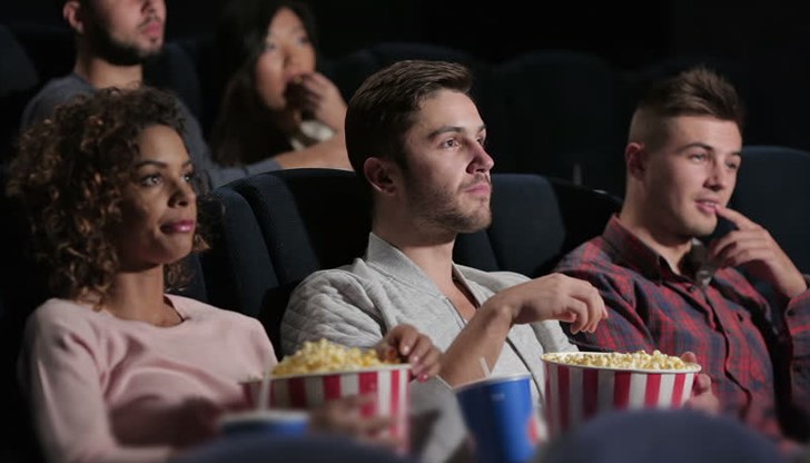 Гледането на филми на големия екран допринася за стимулиране на паметта и вниманието и поддържа мозъка в добра форма