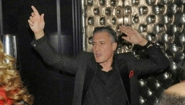 И най-страшното е примиреността на деградиралото стадо, което блее от възторг по палачите