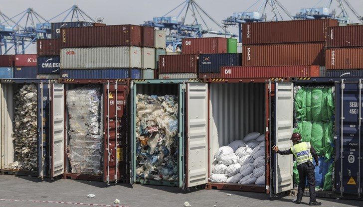 Македонският министър на околната среда Насер Нуредини съобщи, че единственият опасен отпадък е битовият Македонският министър на околната среда Насер Нуредини съобщи, че единственият опасен отпадък е битовият