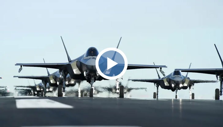 Американците твърдят, че става дума за отдавна планирано учение, но броя на самолетите точно съвпада със заканата с 52-те цели на Тръмп