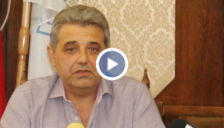 Не проверяваме насила хората, заяви заместник кметът Димитър Недев
