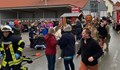 Кола се вряза в карнавално шествие в Германия