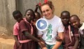 Българка изоставя работата си, за да се грижи за 200 сираци в Уганда