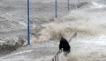 "Сиара" връхлита Северна Европа с бурни ветрове и проливни дъждове