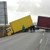 Вятърът усука камион на магистрала „Хемус“