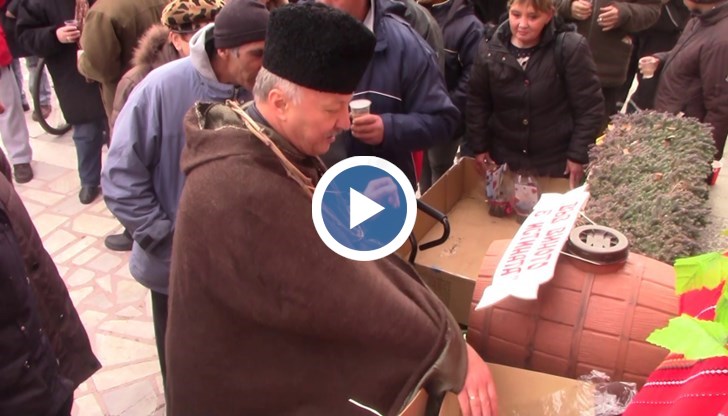 Две могили отбеляза Трифон зарезан