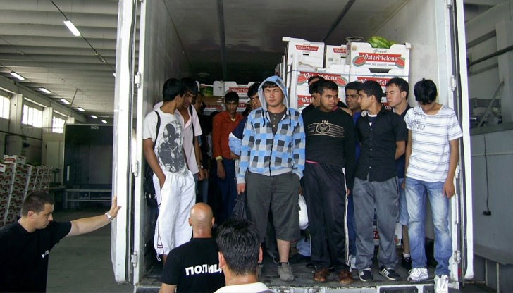 Незаконно във вътрешността на страната са заловени 1201 лица Незаконно във вътрешността на страната са заловени 1201 лица