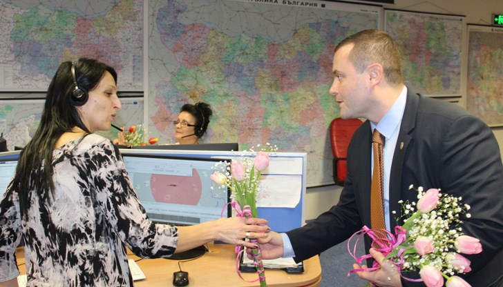 По време на срещата дамите благодариха за приятната изненада