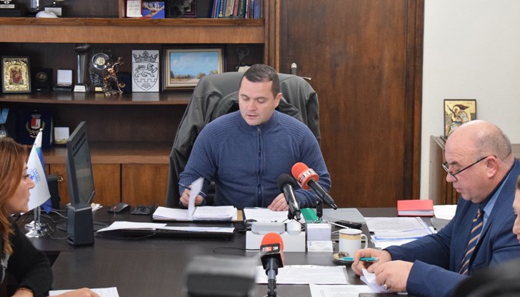 Кметът на Русе е издал заповед днес и утре общинските паркинги да се ползват безплатно от гражданите