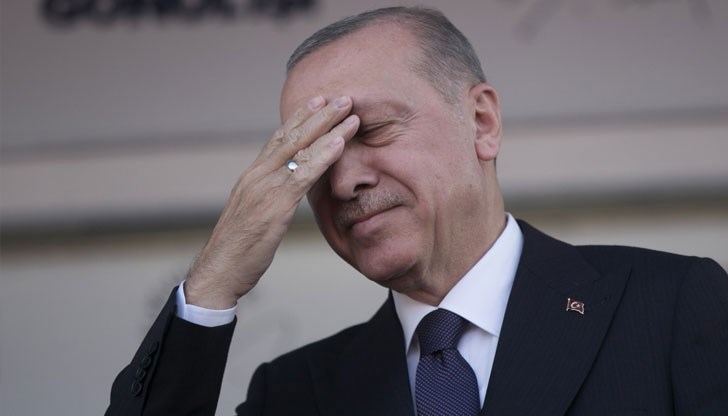 През последните две години Ердоган умишлено се противопостави на партньорите на Турция в НАТО, като се присъедини към своя противник Русия