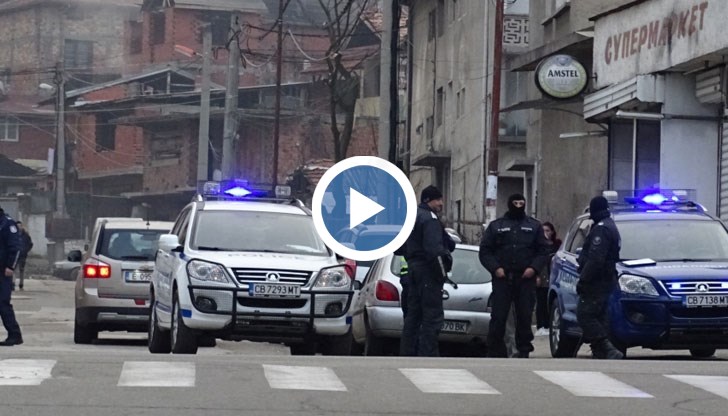 Главният прокурор Иван Гешев и главният секретар на МВР Ивайло Иванов отиват на място