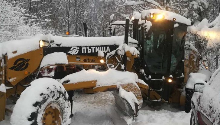 70 см е натрупаната през последното денонощие снежна покривка в района на хижа "Здравец"