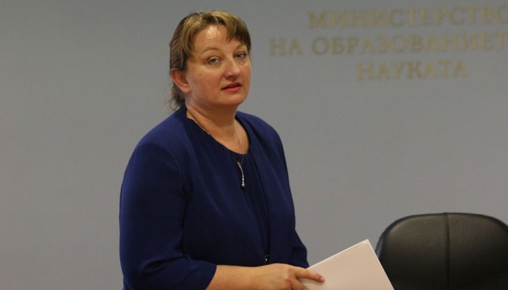 Майките от „Системата ни убива“ се вдигат на национален протест Майките от „Системата ни убива“ се вдигат на национален протест