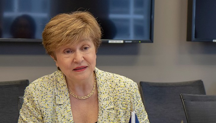 Според нея следващите няколко седмици ще бъдат решаващи за образуването на цялостната картина за въздействието на заразата в Китай и по света