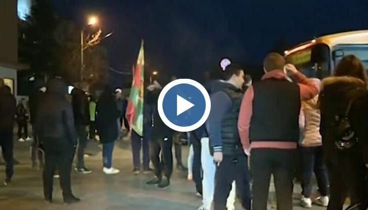 Протестиращите са блокирали Околовръстното при разклона за Мировяне