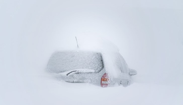 След разчистването от снегопочистващата техника са отпътували за Русе След разчистването от снегопочистващата техника са отпътували за Русе