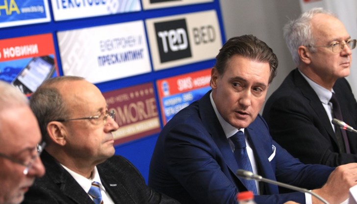 Според АОБР некадърното и корумпирано управление на сектора е довело до кризата с цената на тока Според АОБР некадърното и корумпирано управление на сектора е довело до кризата с цената на тока