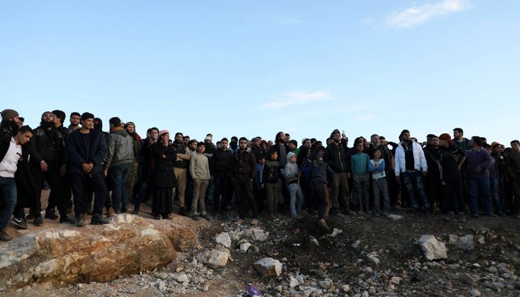 Бреговата охрана и граничните пунктове са били инструктирани да останат неактивни в случай на засилен поток от бежанци