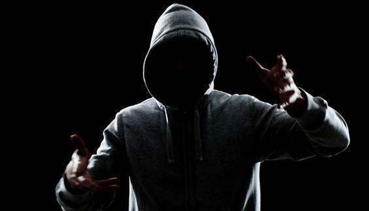 Момчето успява да избяга от нападателя си Момчето успява да избяга от нападателя си