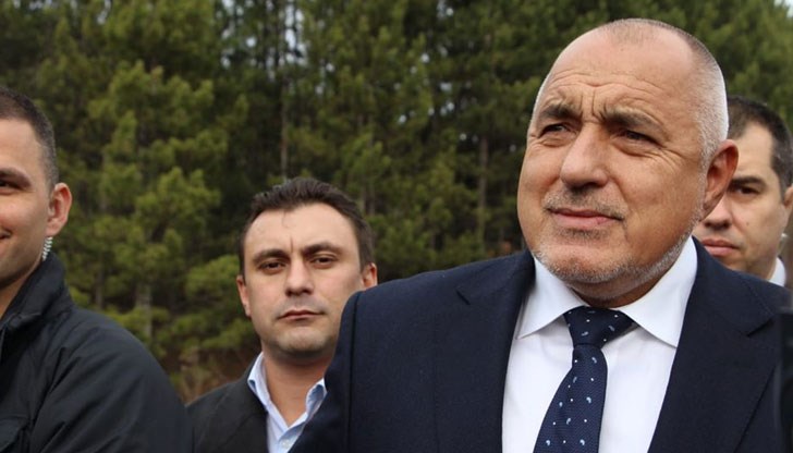 Решил с простотия да ни респектира Решил с простотия да ни респектира