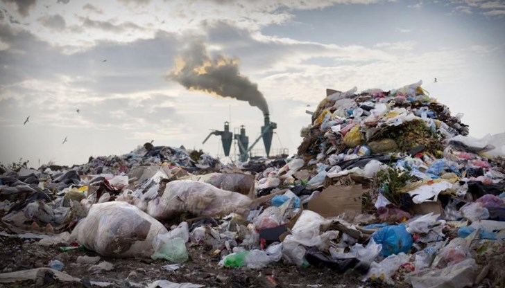 Такъв единен отпор от млади и стари, от хора от града и селата не се бе случвал Такъв единен отпор от млади и стари, от хора от града и селата не се бе случвал