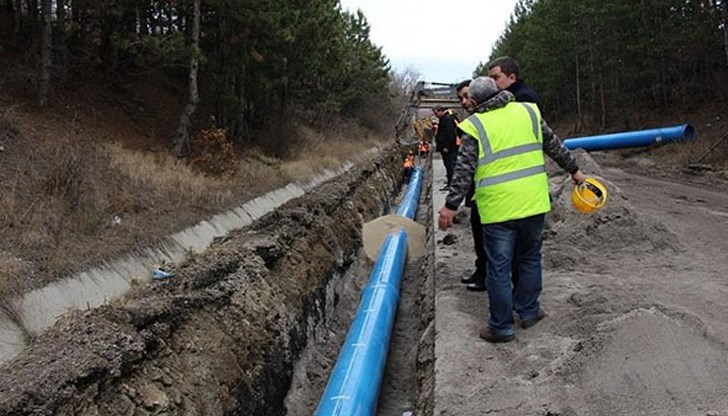 Водопроводът за Перник пълзи със скорост 1 км за 4.3 дни