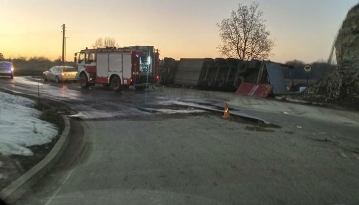 Движението в района е затруднено Движението в района е затруднено