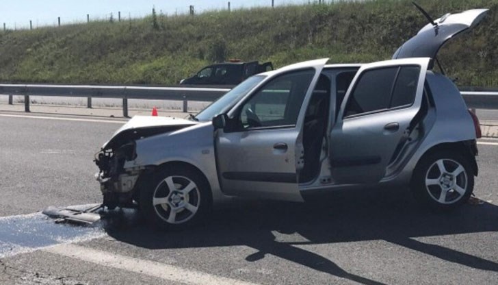 Ранени са четирима гръцки туристи