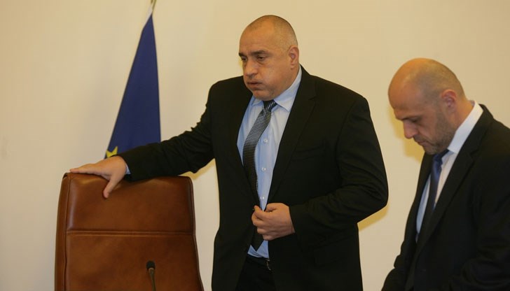 ГЕРБ пробват да премахнат напълно хартиените бюлетини ГЕРБ пробват да премахнат напълно хартиените бюлетини