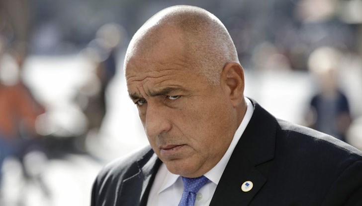 Е, Гешев, какво прайм ся? Хайде, нахлупвай каскета, разгащвай ризата и припкай към Барселона да спасяваш задните части на Борисов