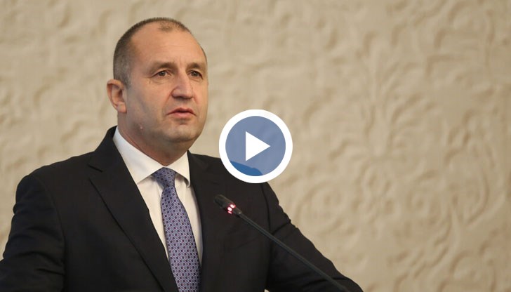 Това, което става в ТЕЦ „Бобов дол”, очевидно вреди на хората. Горят се вредни отпадъци, заяви президентът