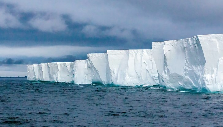 Когато се откъсна от Антарктика през 2017-а, площта му беше 6000 кв.м